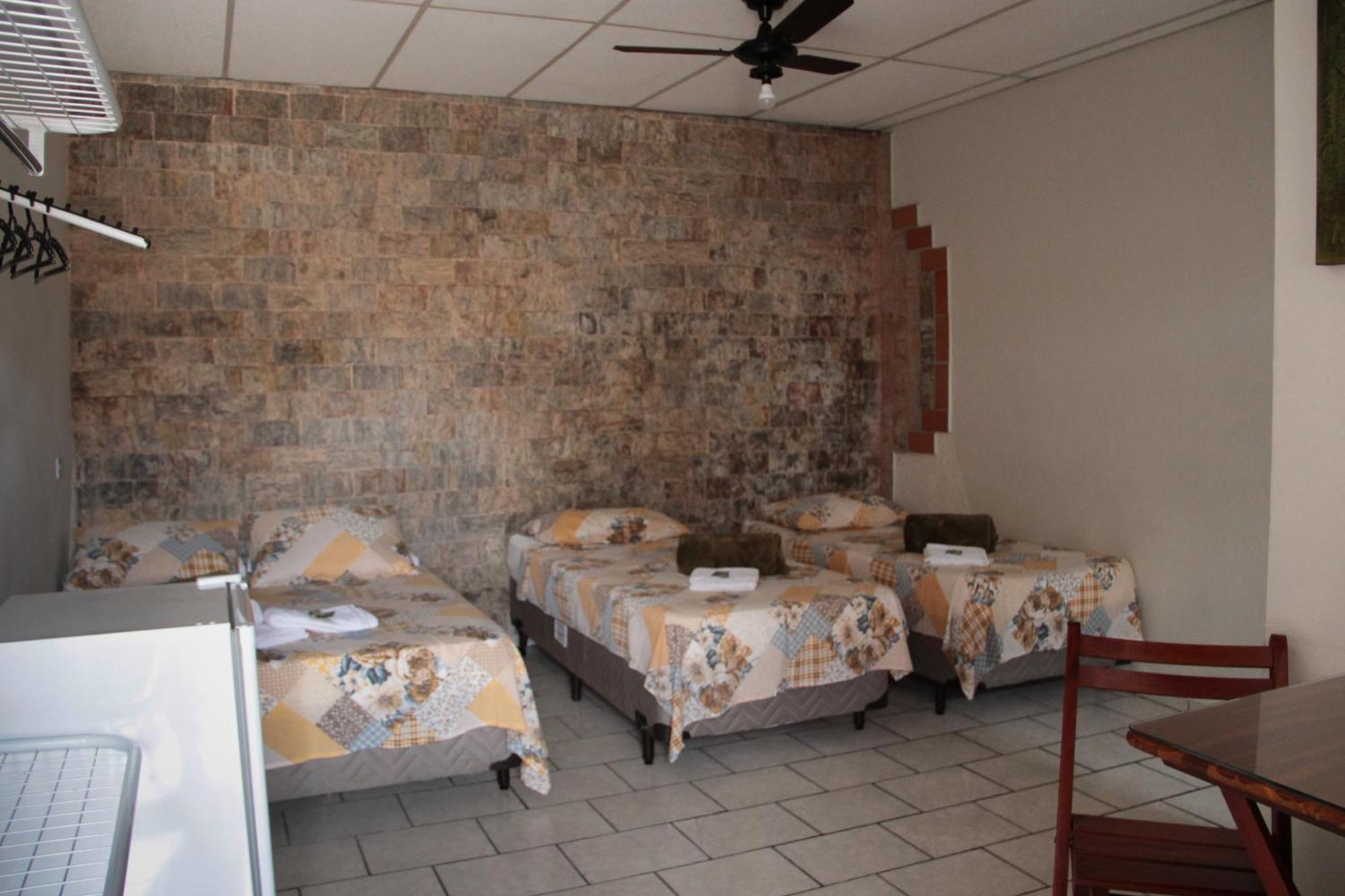 Piccola Pousada Águas de São Pedro Exterior foto